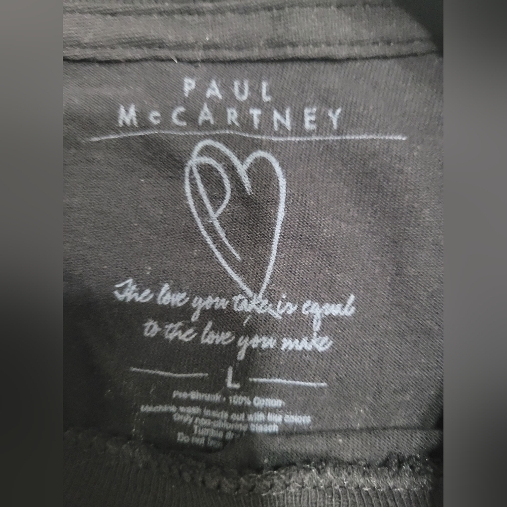 Ladies Paul McCartney band TShirt - Picture 3 of 3